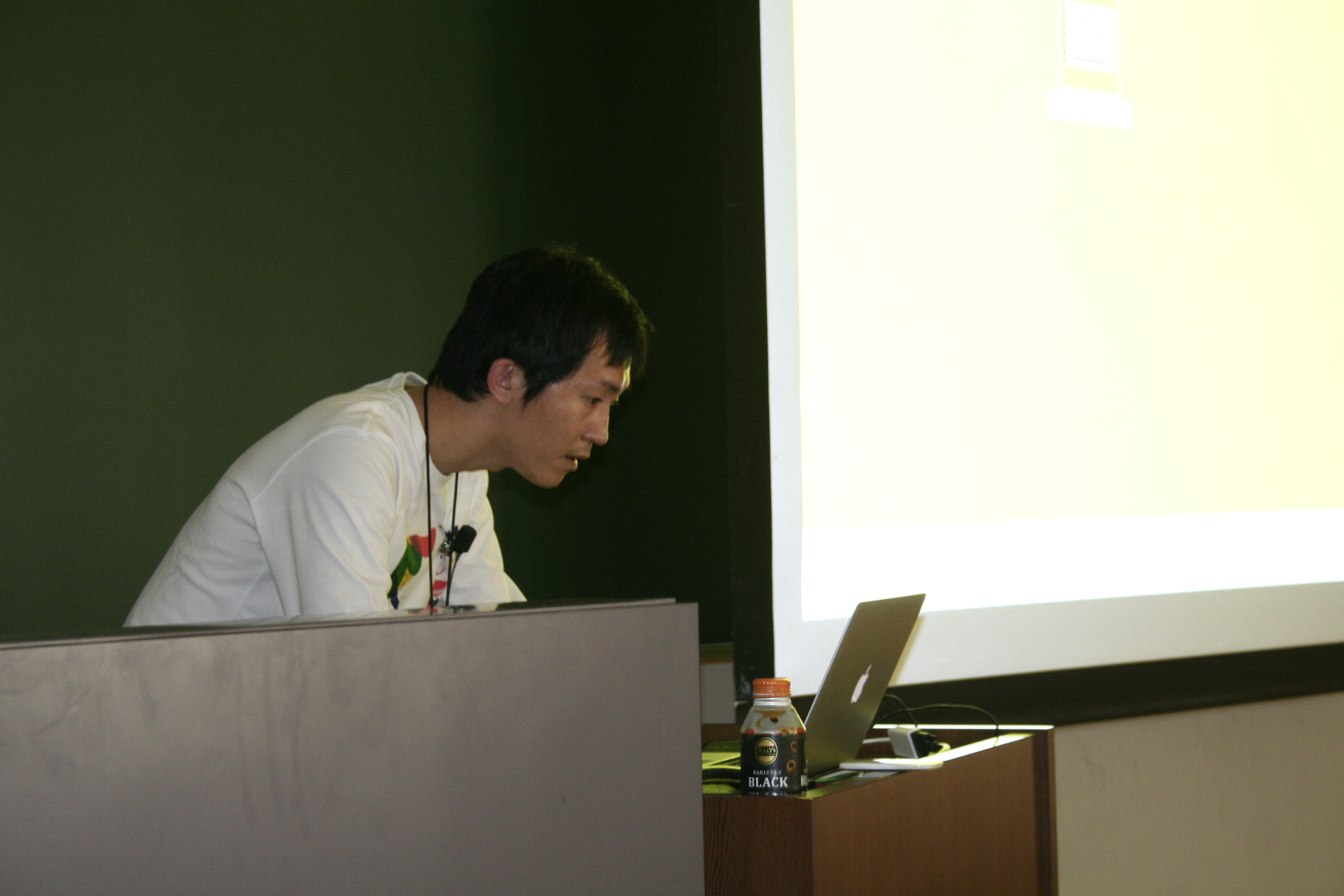 村岡登壇